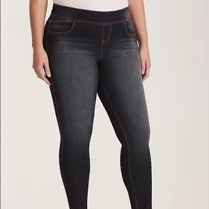 Plus size torrid Lean jeans